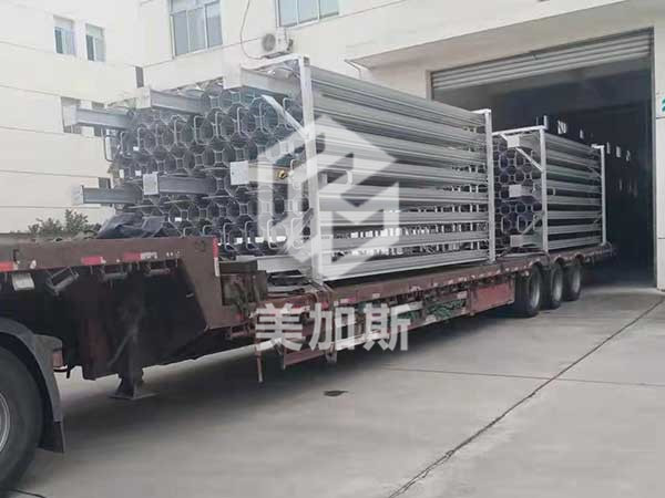 1645519365224841.jpg 氣化器-高壓充裝站-2000方氣化器2臺.jpg