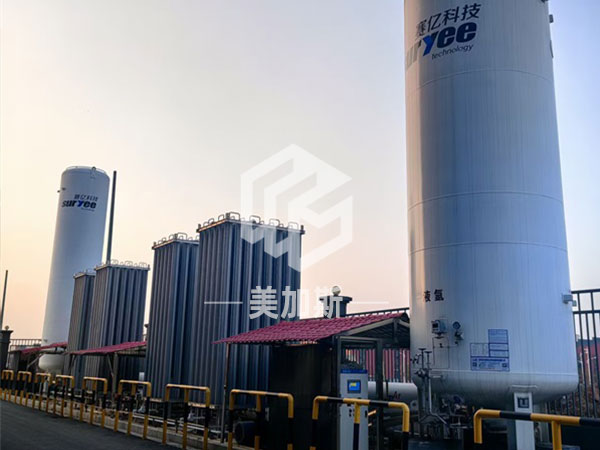 1762138484.jpg uy.jpg